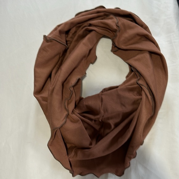 Suger Anglerox women's one size fits most scarf/dress/skirt- navy, cream, almond - Picture 6 of 8